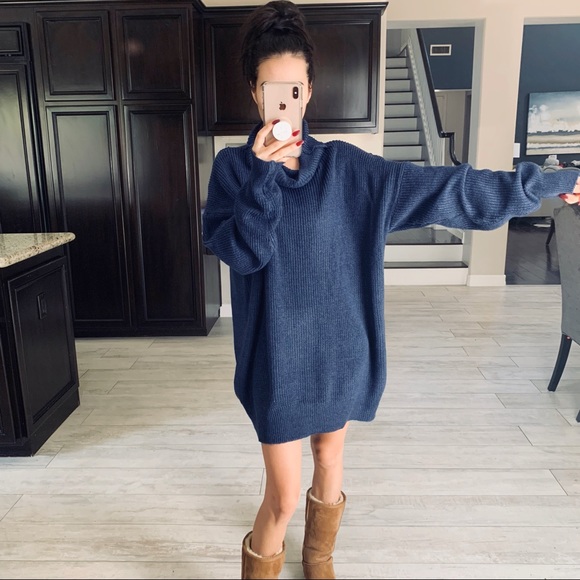 SOLD OUT - Picture 2 of 4